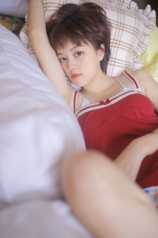 潜伏电视剧全集40集免费观看